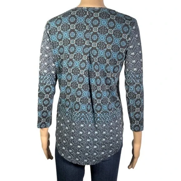 LUCKY BRAND Blue Floral Print V-Neck Button Front Top Size Small - "Linnie" - Picture 3 of 12